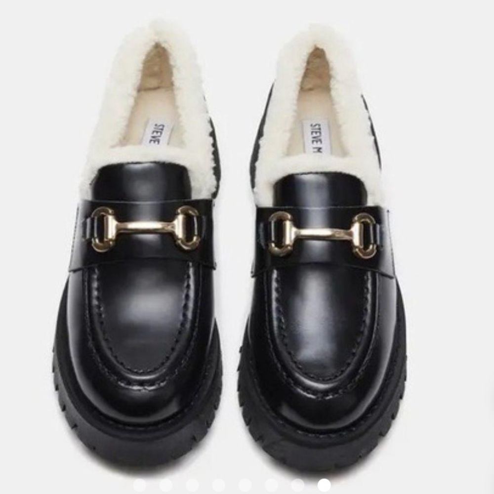 Steve Madden Black Loafers with Gold Detail size 7.5 - Picture 11 of 11